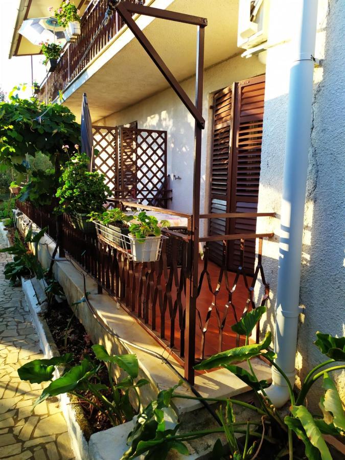 Apartments Gabriela Porec Exterior photo